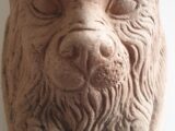 Terracottafod – løvehoved til krukker